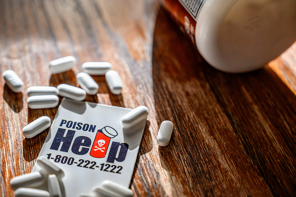 Cinco Ranch II Residents: Why Calling Poison Control First Can Save Lives—and Prevent Hospital Visits