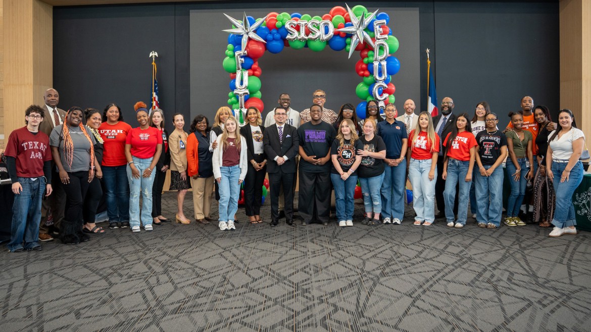Spring ISD Future Educators Signing Day 2026: 32 Seniors Commit to Return as Teachers and Strengthen Local Classrooms