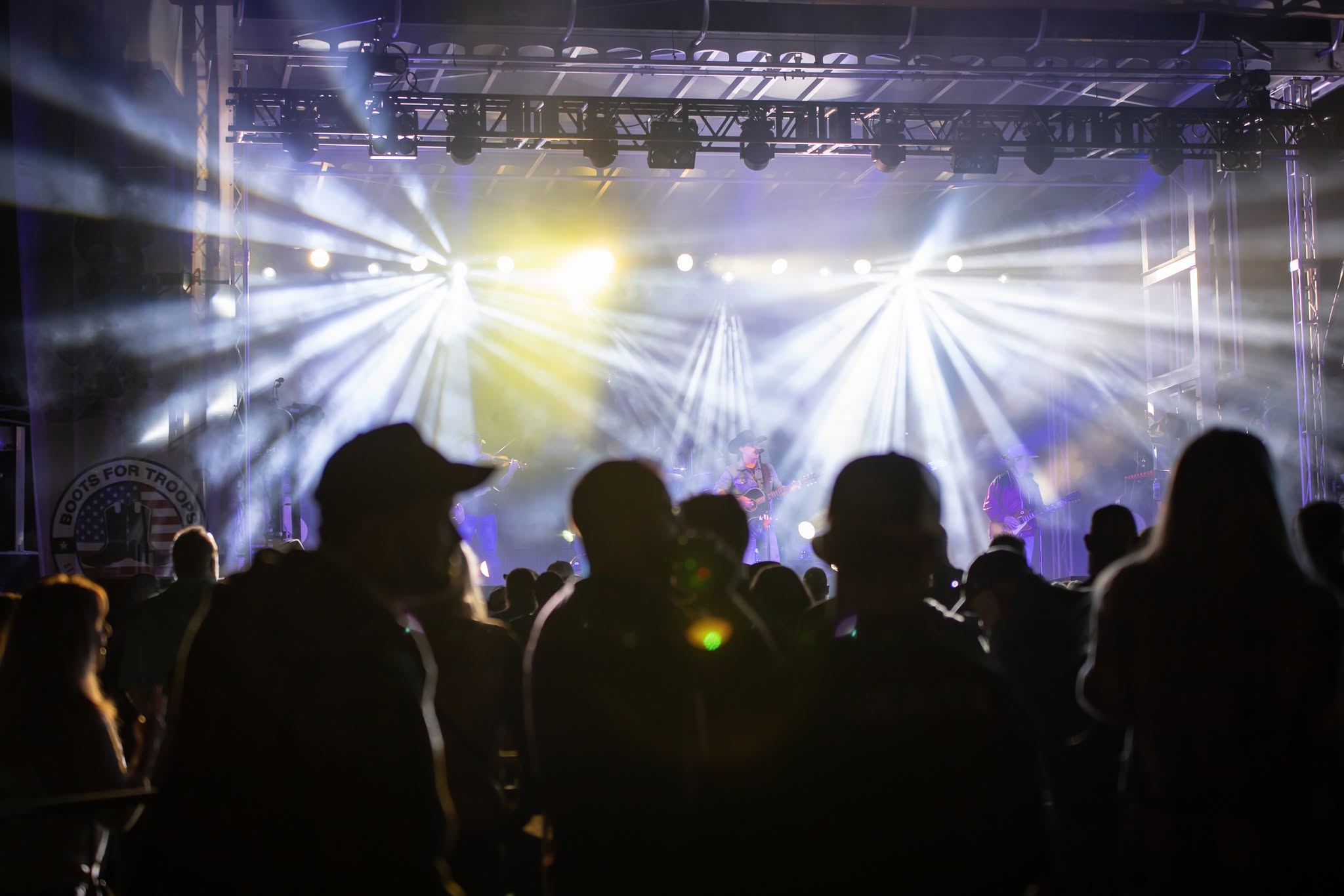 Travis Tritt, Aaron Watson Headline 11th Annual Boots For Troops Concert in the Country in Magnolia