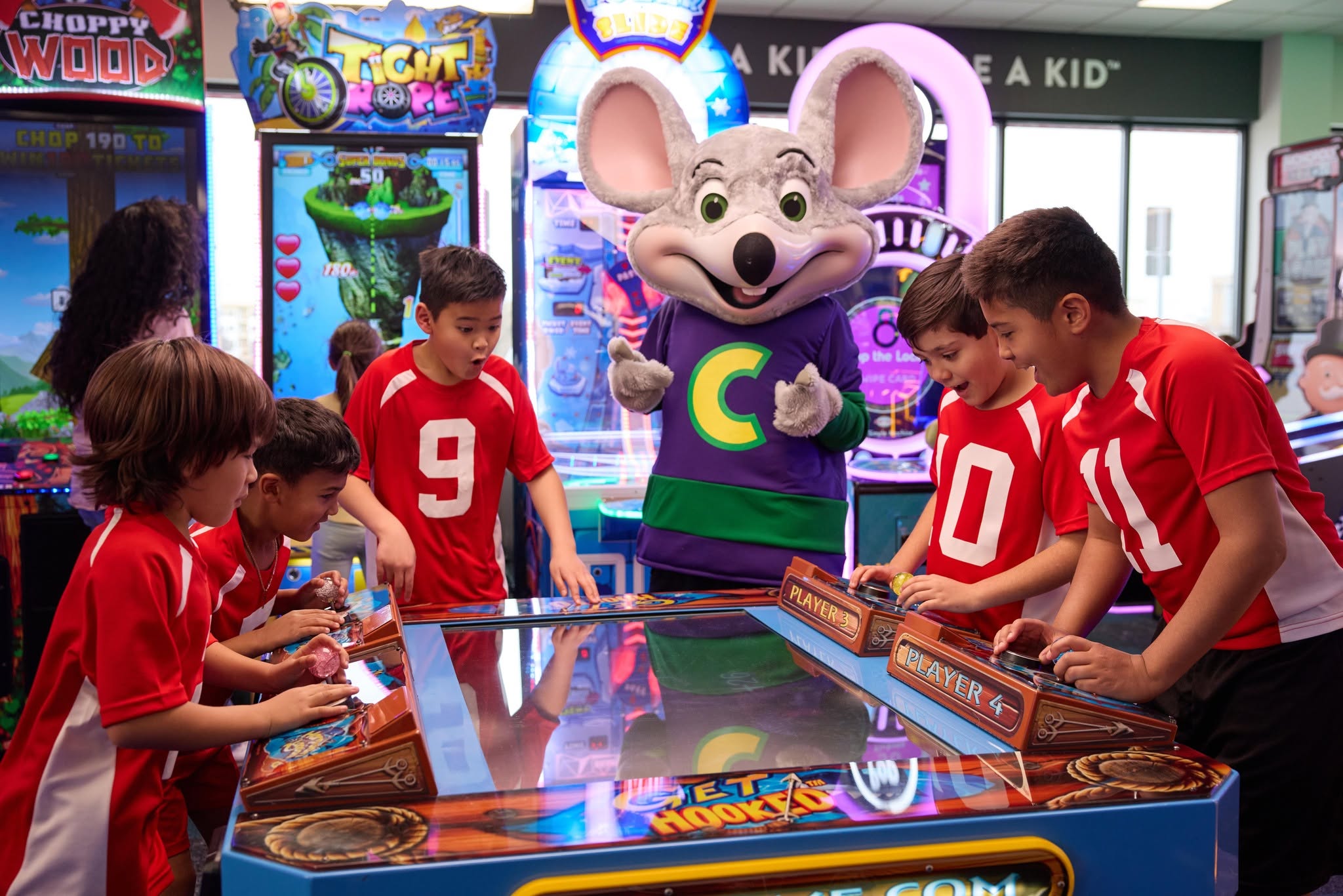 Chuck E. Cheese Adventure World Is Coming About 15 Minutes From Rolling Fork, Bringing a New Kind of Indoor Family Fun to Houston