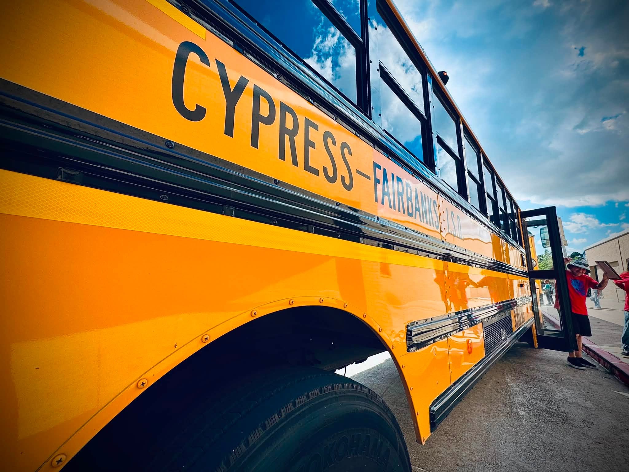 Help Keep Villages of Bear Creek School Buses Moving: A Back-to-School Reminder for Residents