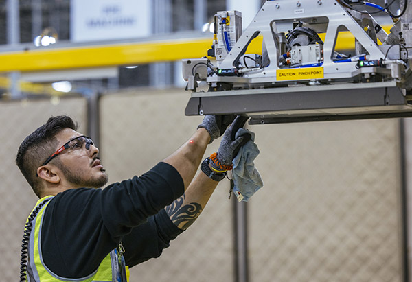 Amazon Plans Multibillion-Dollar Austin Robotics Plant With Up to 500 Jobs, Local STEM Partnerships