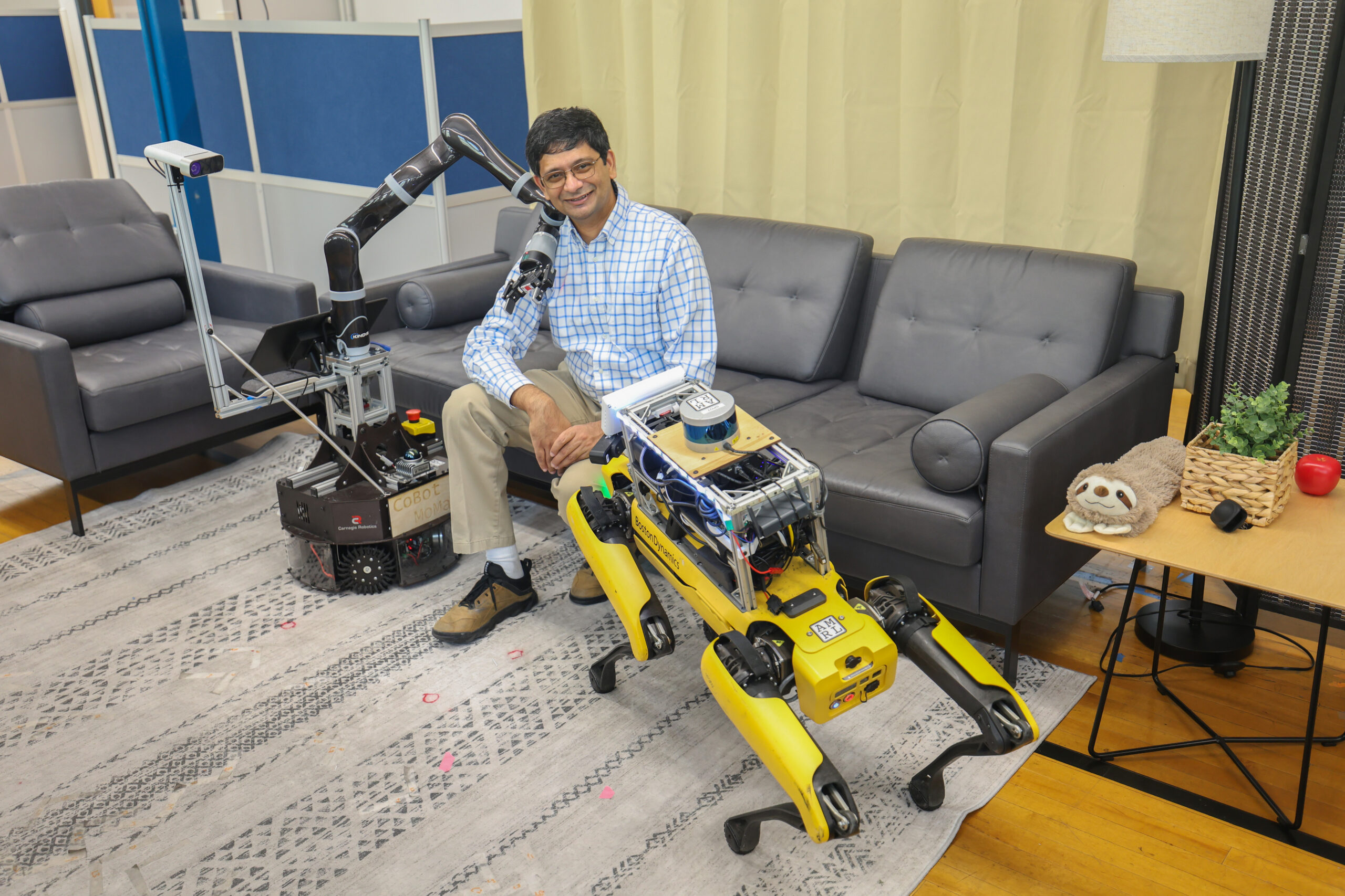 UT Austin Wins $30 Million NSF Award to Lead National Center Studying How Humans and Robots Can Adapt to Each Other