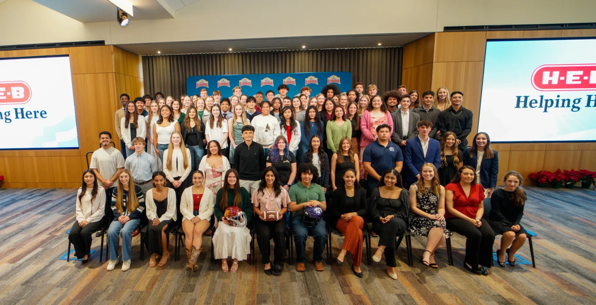 Lytle ISD Senior Giselle Esparza Earns Valero Alamo Bowl Student-Athlete Scholarship