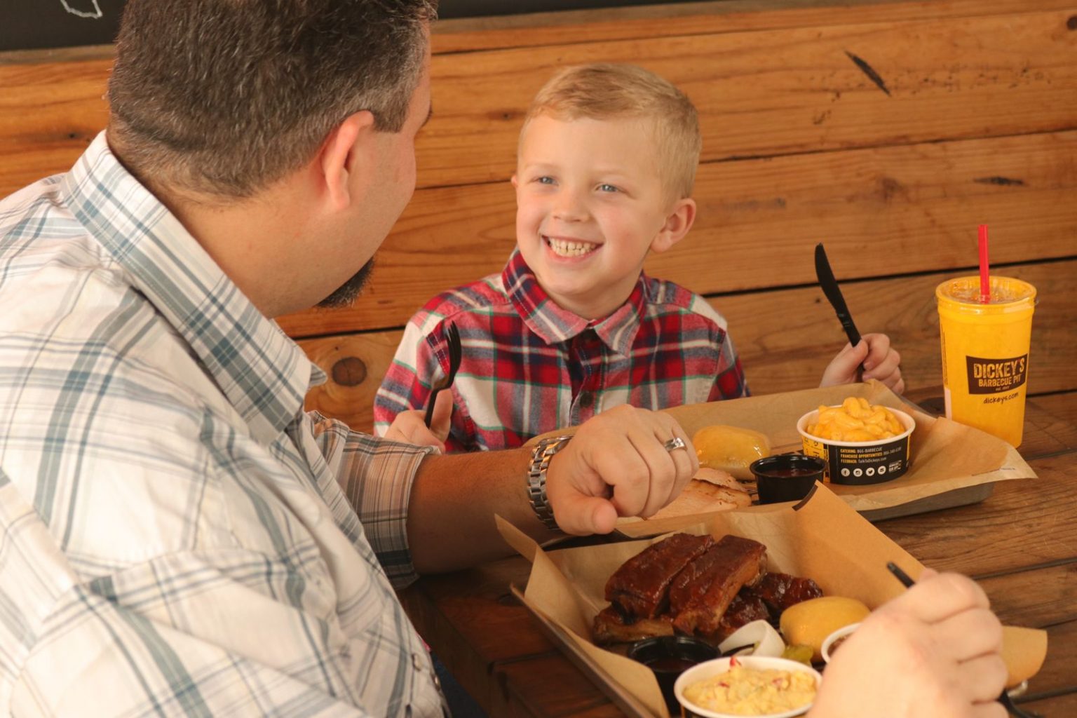 Dickey’s Barbecue Pit in Katy Participates in Brandwide 85th Anniversary Kids Eat Free Promotion