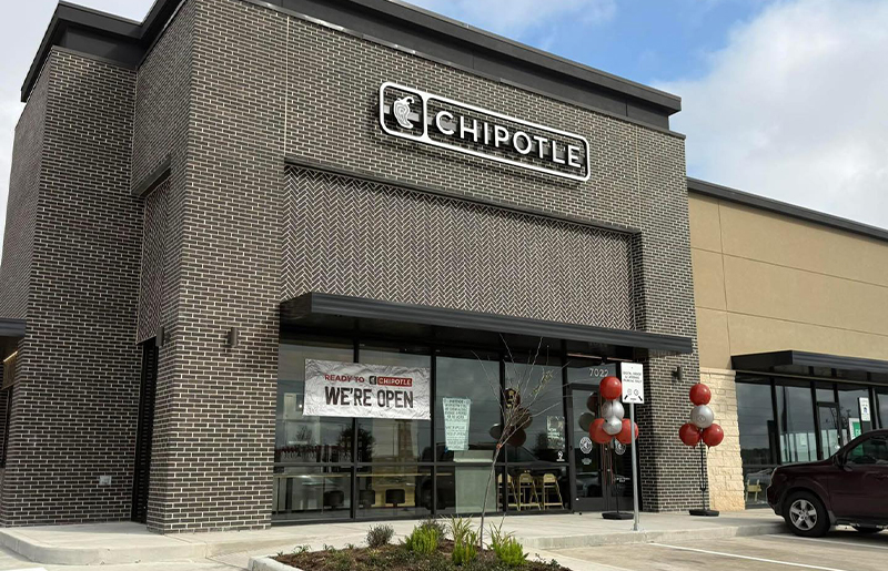 Chipotle Mexican Grill Opens in Elyson, Bringing Fast-Casual Mexican Dining to North Katy