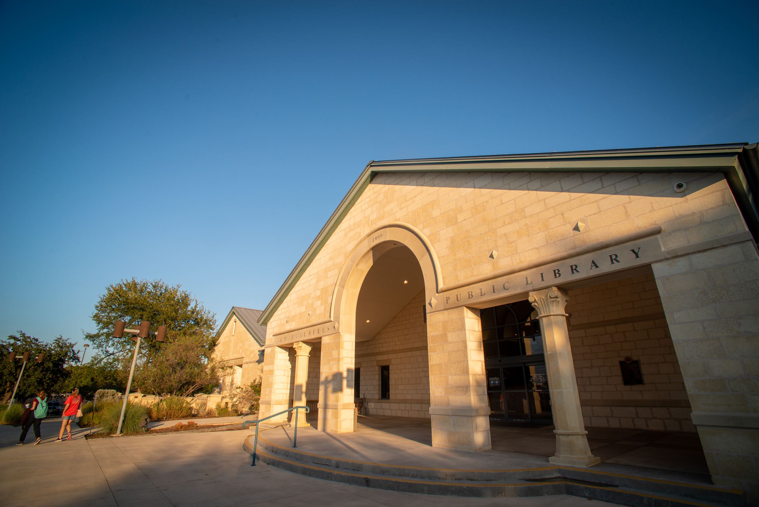 New Braunfels Public Library Earns Statewide Achievement of Excellence Award for 11th Straight Year