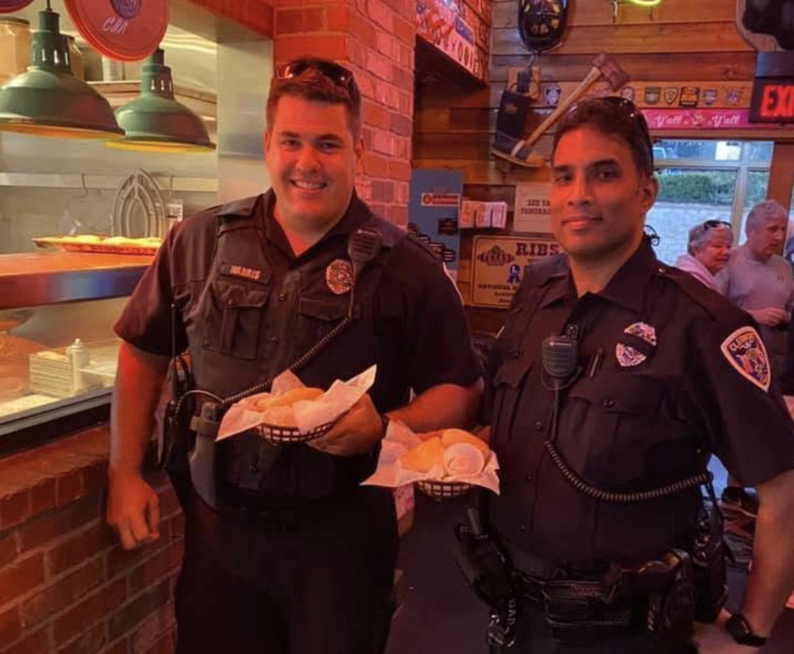 Tip-A-Cop Events in Spring and Conroe Turn Dinner Into Support for Special Olympics Texas Athletes