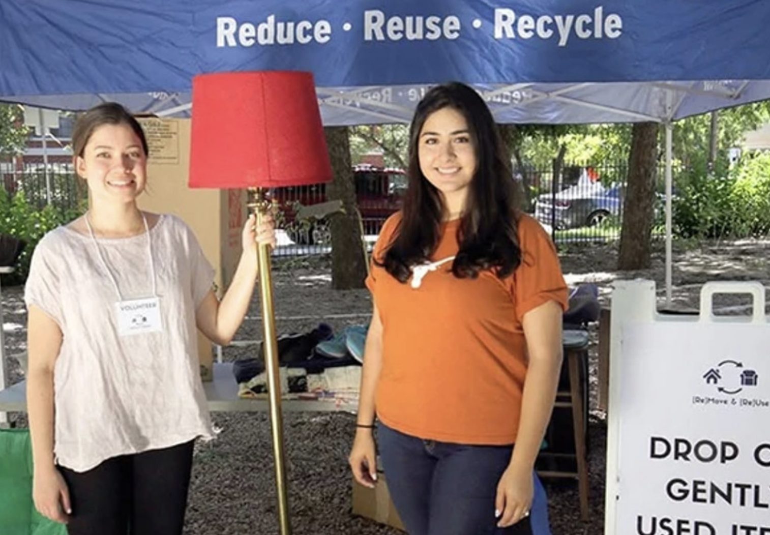 MoveOutATX Returns to UT Austin With Donation Stations and Free Furniture Market