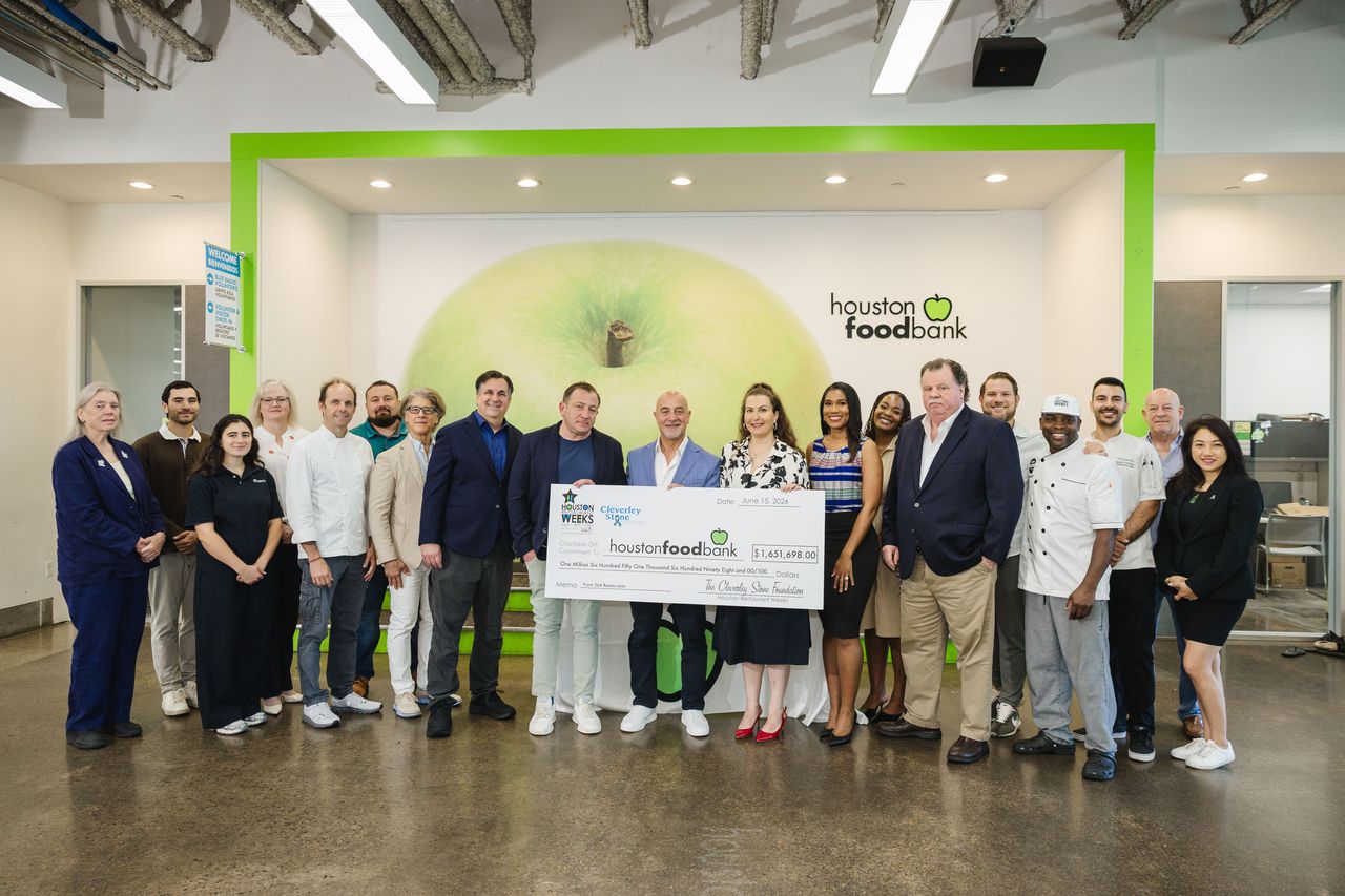 Houston Restaurant Weeks Serves Up $1.65 Million to Houston Food Bank