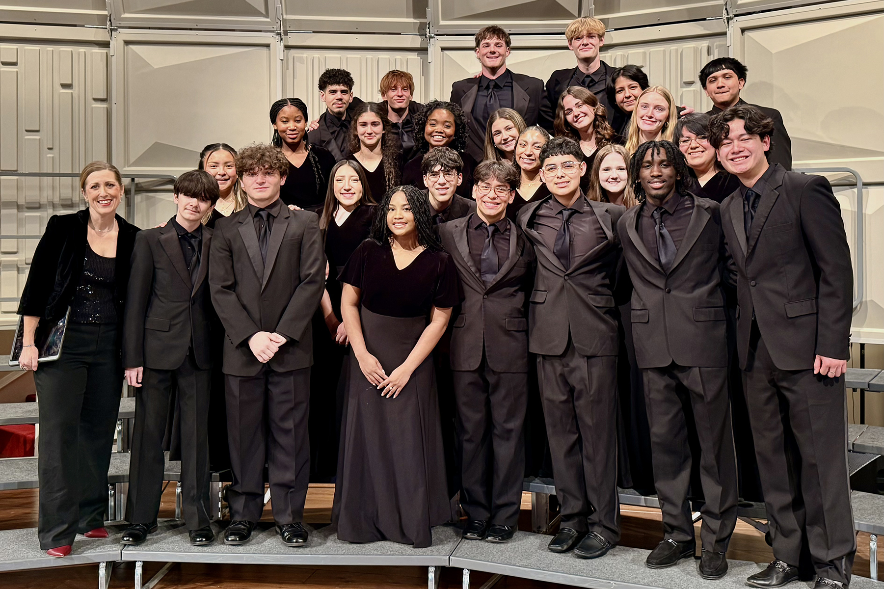 Cypress Falls High School Choir Earns First Place at Houston Madrigal Festival, Elevating Cy-Fair ISD’s Growing Fine Arts Legacy