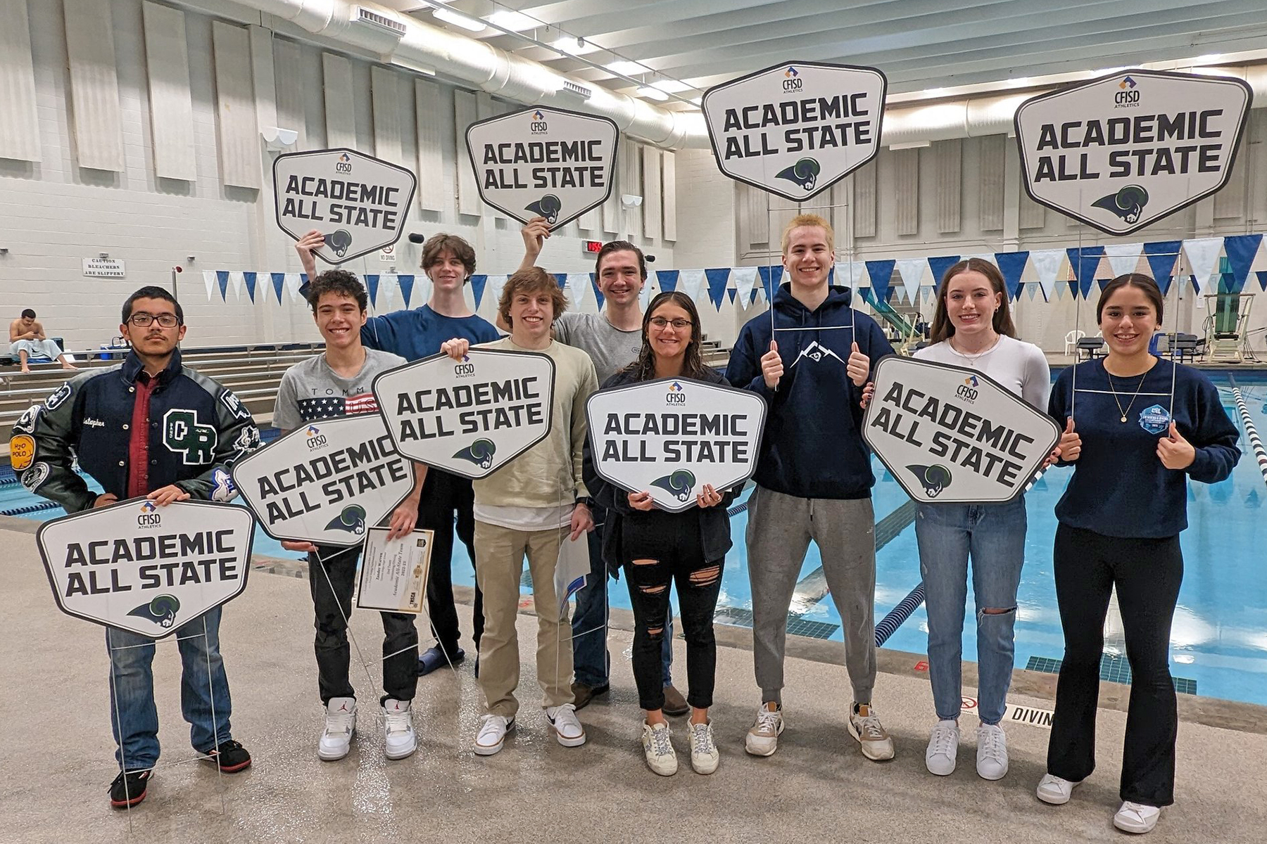 CFISD Swim and Dive Student-Athletes Earn THSCA Academic All-State HonorsÂ 