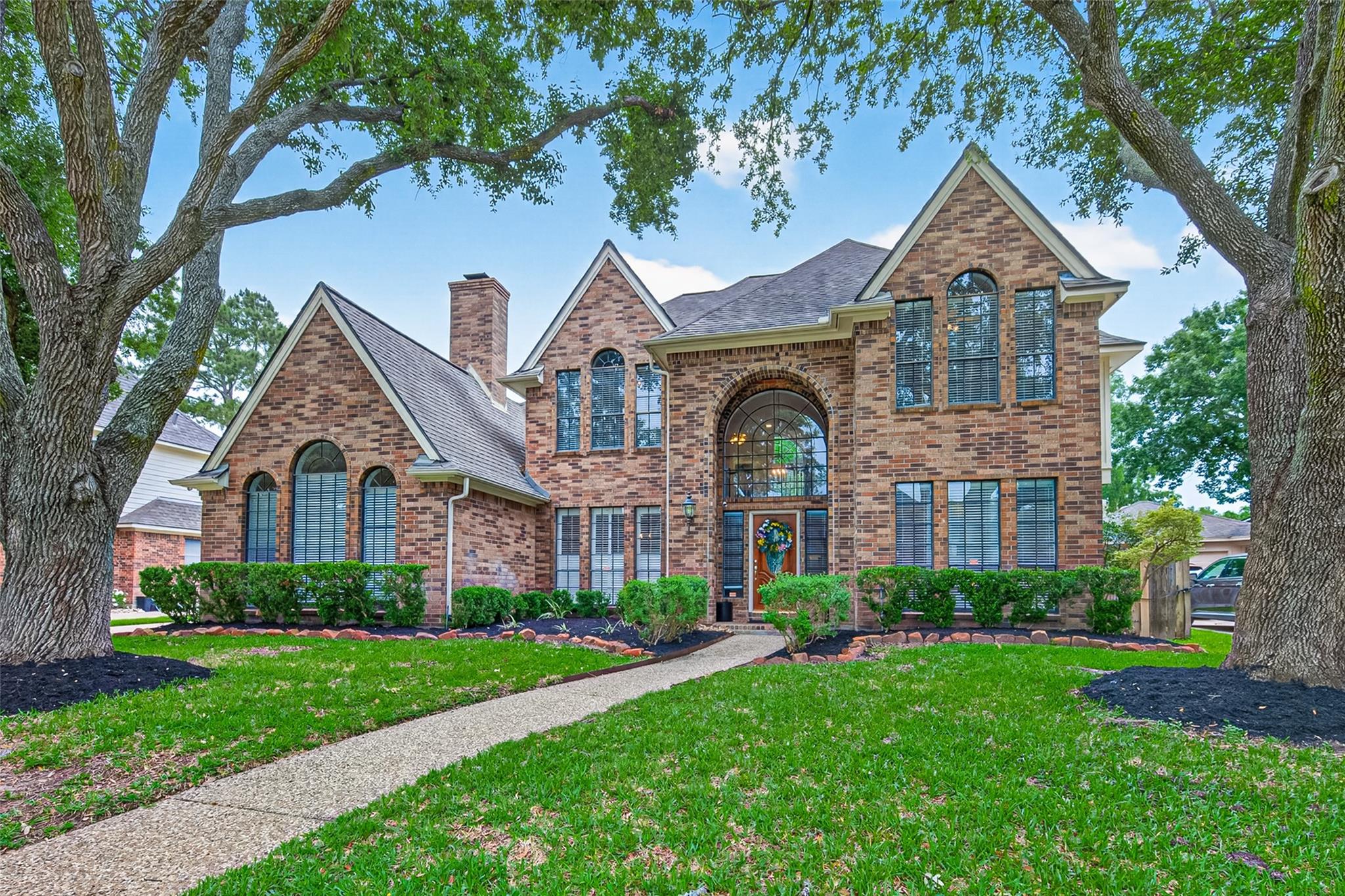 Houston Homebuyers Gain Breathing Room as Sales Rise and Prices Ease in April 2026