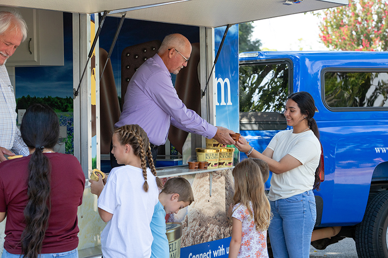 Blue Bell’s Lone Star Scoop Tour Brings Free Ice Cream Stops to Tomball and Magnolia This June