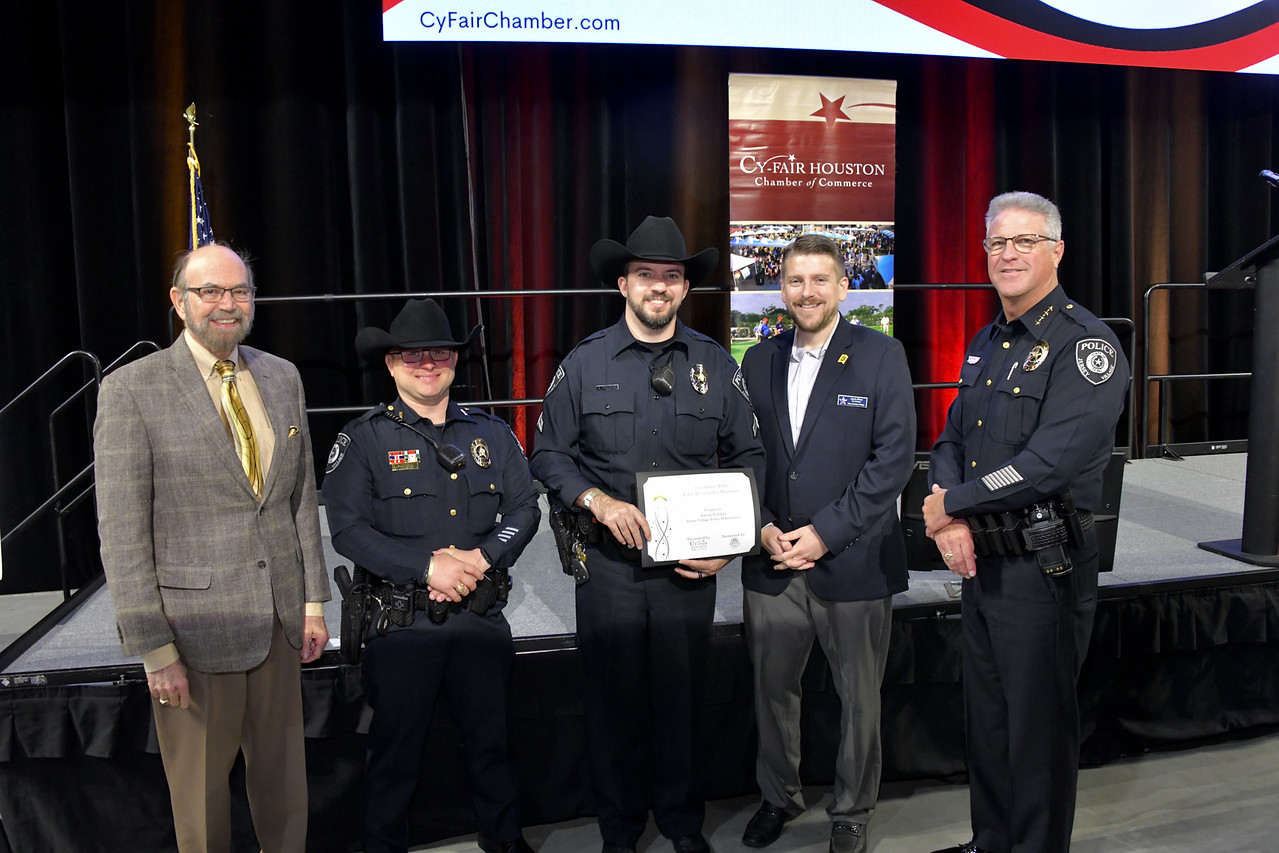Heroic Officer Honored