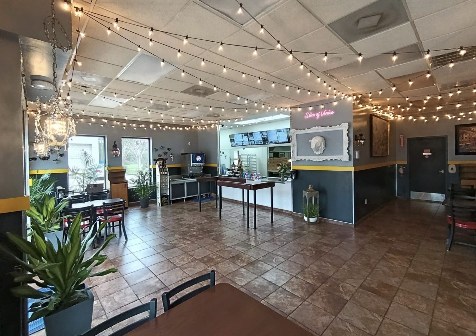 Slice of Venice Pizzeria in Spring Announces Permanent Closure After Nearly Two Years, Invites Community for One Last Visit