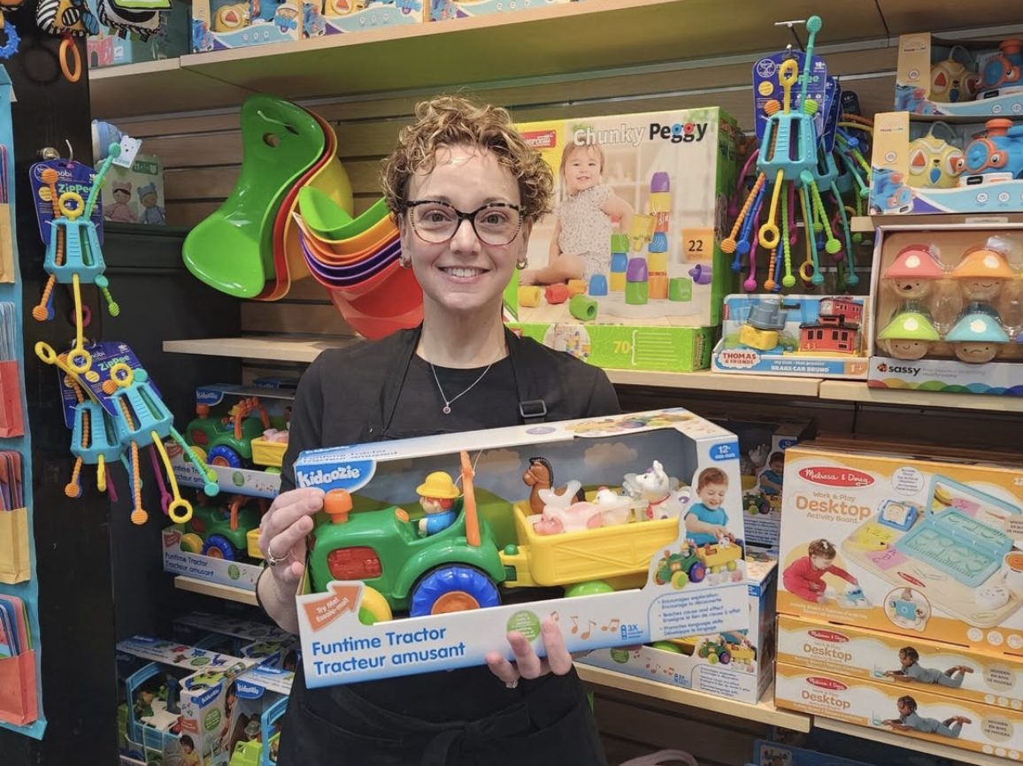 Learning Express Toys Coming to The RIM in San Antonio, Bringing Educational Toys, Unique Gifts and Family Fun