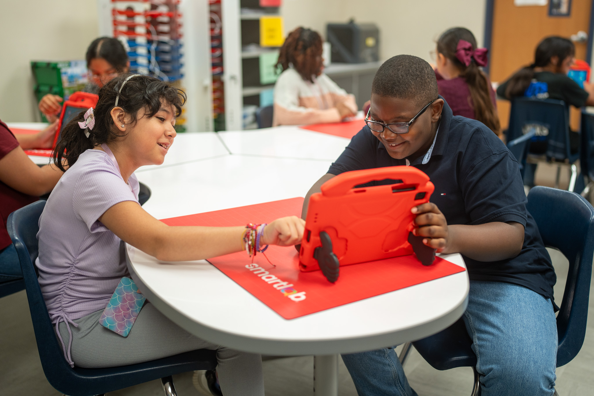 Hirsch Elementary Opens SmartLab with $160K Gift, Expanding Hands-On STEM Learning for All Students