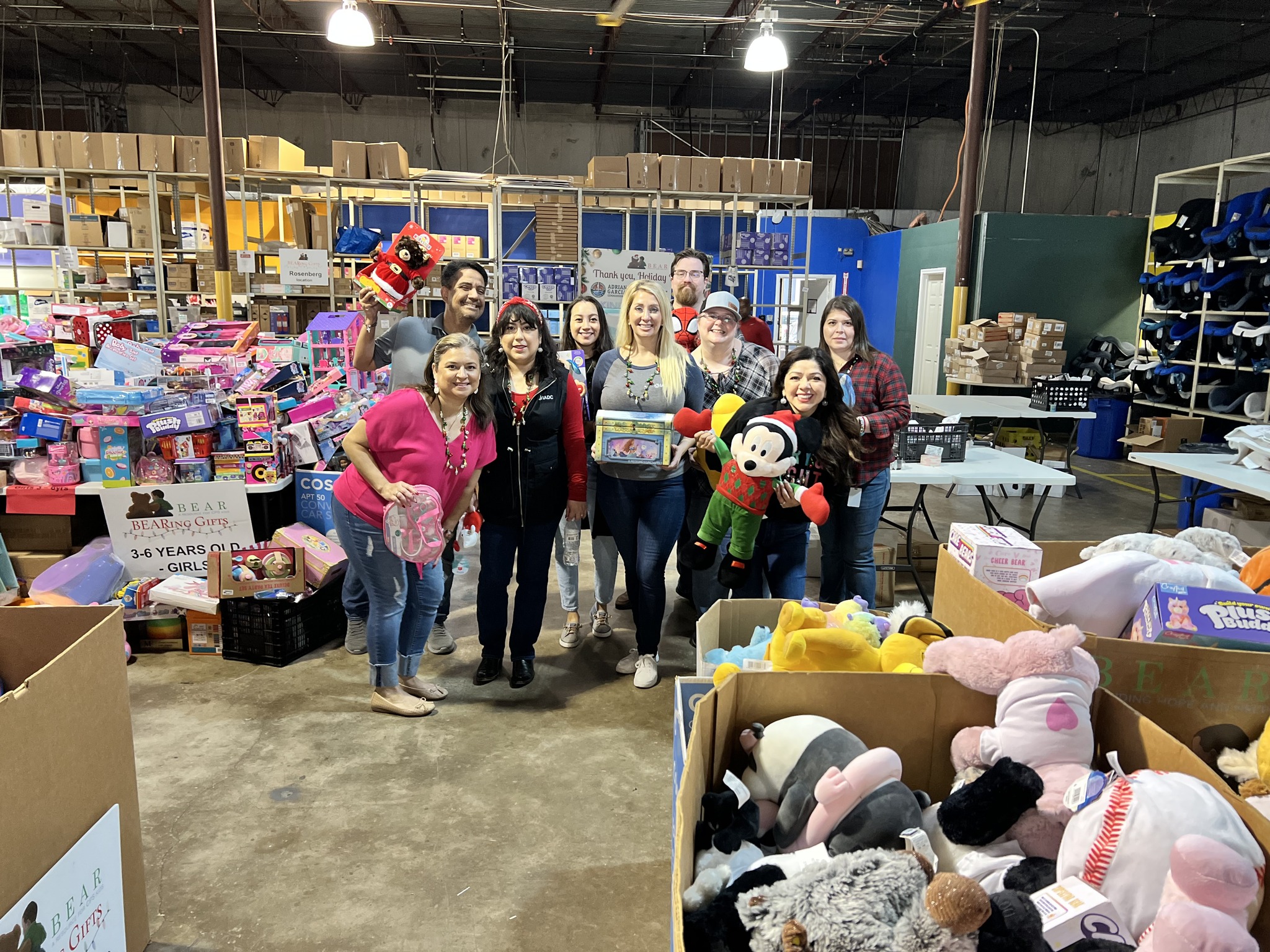 BEARing Gifts Returns to Bring Holiday Magic to Over 29,000 Houston-Area Children in Need