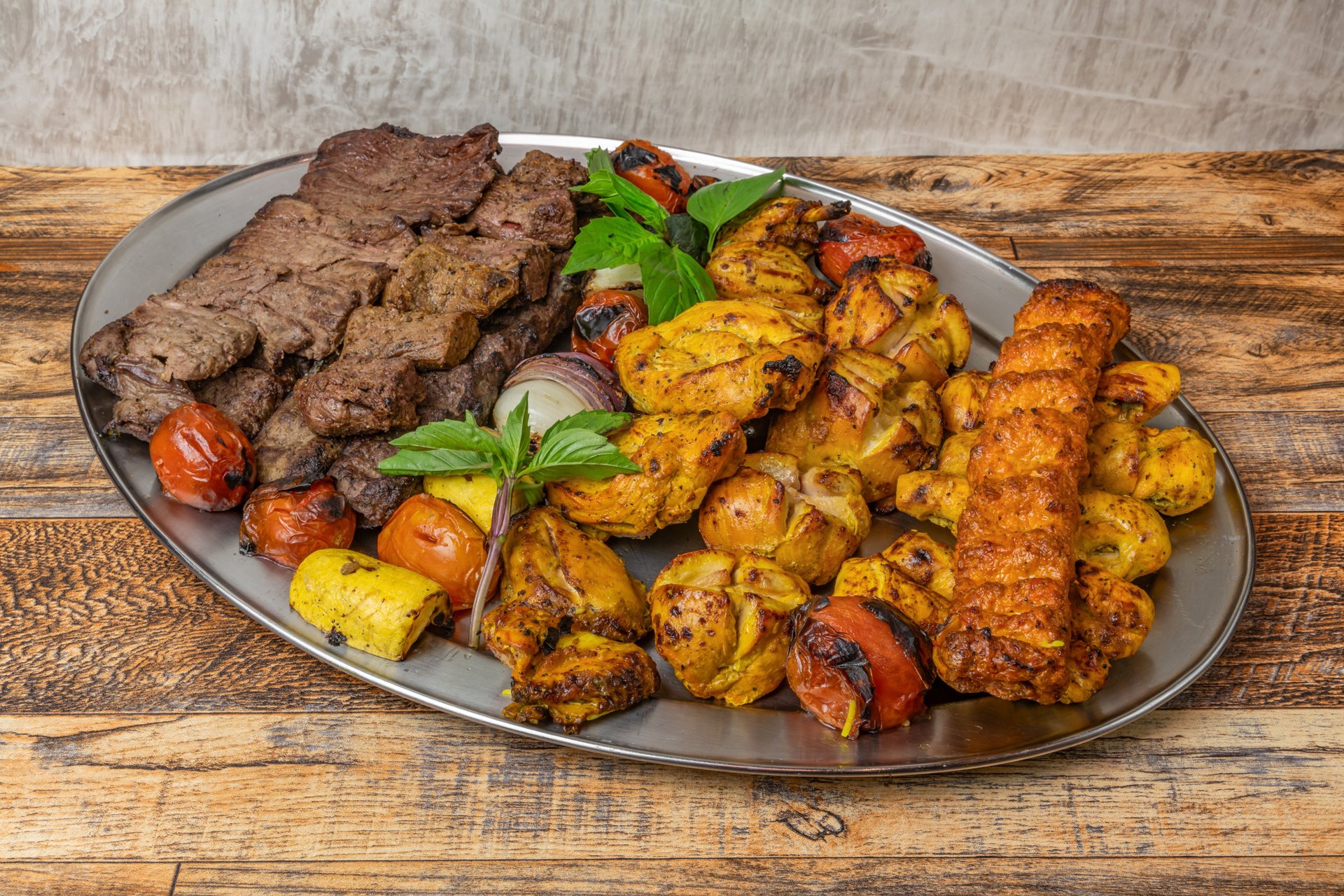 Avesta Persian Middle Eastern Soft Opens in Katy with Homemade Flavors and Global Heart