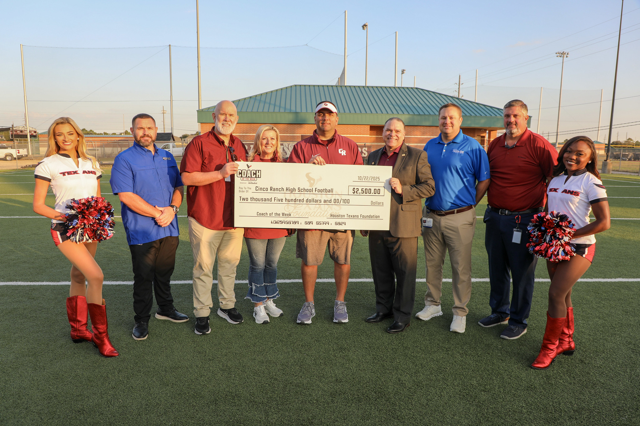 Cinco Ranch’s Chris Dudley Named Houston Texans Coach of the Week After Fourth Straight Victory