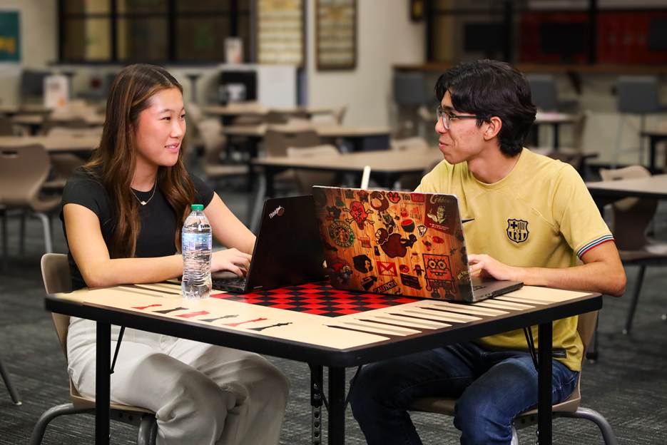 325 Katy ISD Students Earn Prestigious AP Capstone Distinctions for 2024–25
