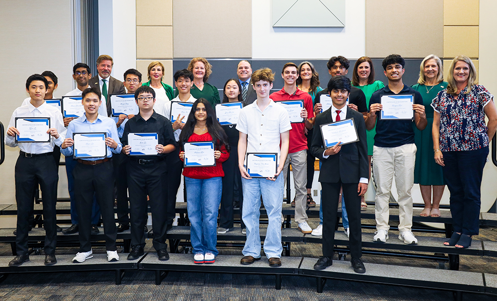 Tompkins High School Applauds 21 National Merit Semifinalists