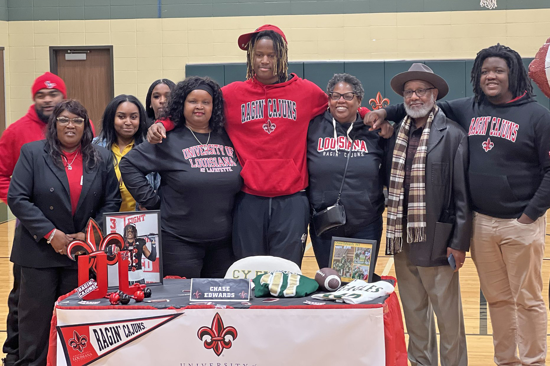 Cy-Falls HS Athletes Sign Letters of Intent on National Signing Day